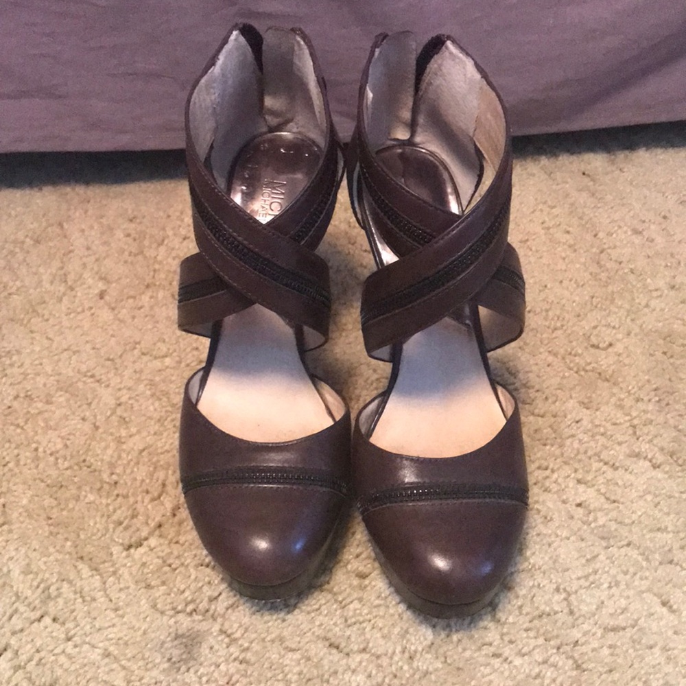 Michael Kors pumps